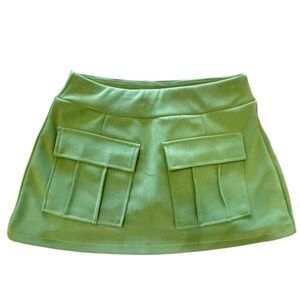 LOVE POEM BY BLOCK Green Cargo Pocket Mini Skort, Size Small.